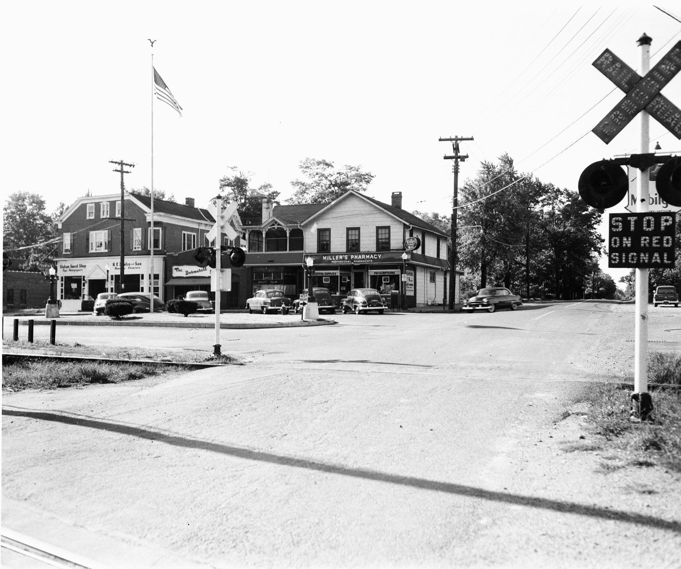 Millers Pharmacy at Station Plaza, 1956